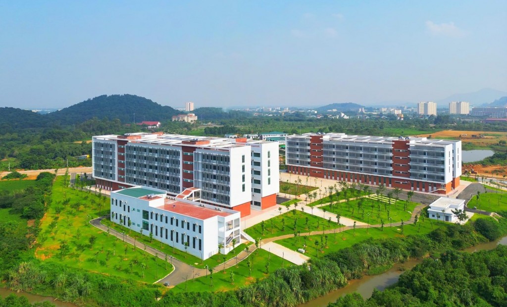 Đại học Quốc gia Hà Nội tại Hòa Lạc.