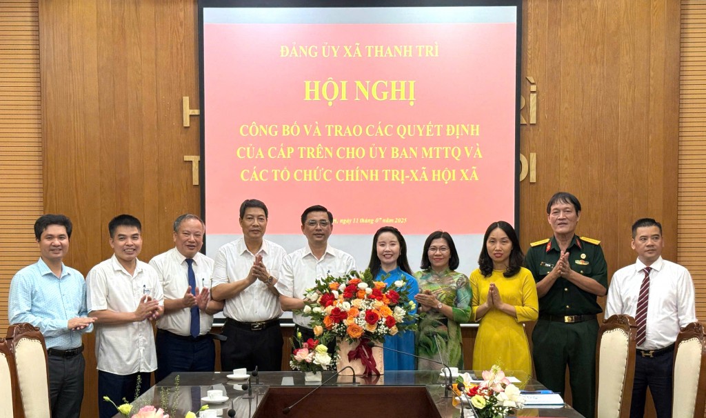 Kiện toàn tổ chức, đoàn kết, vững bước vào guồng đổi mới