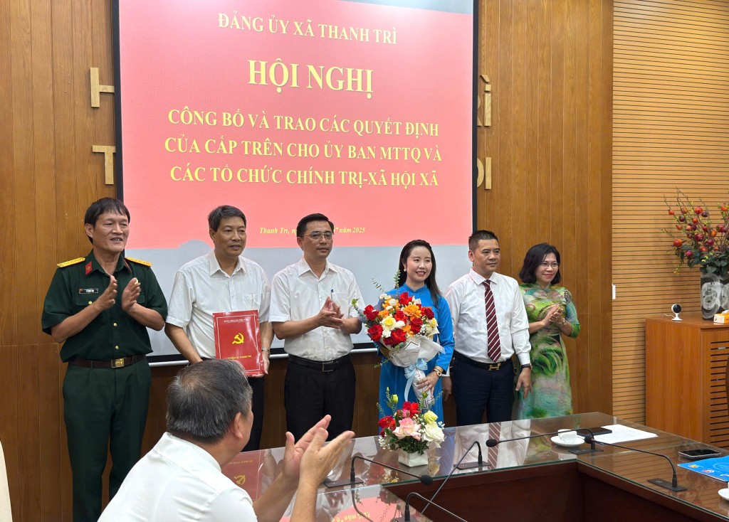 Lãnh đạo xã 