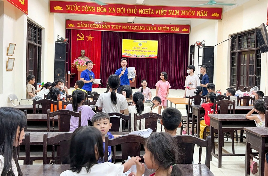 Lớp học tiếng Anh
