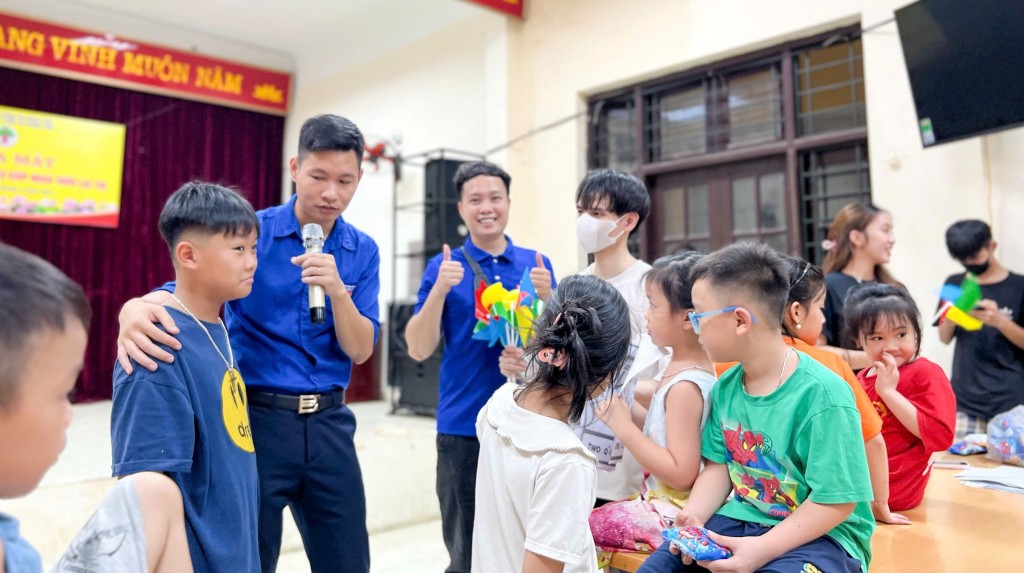 Thanh niên