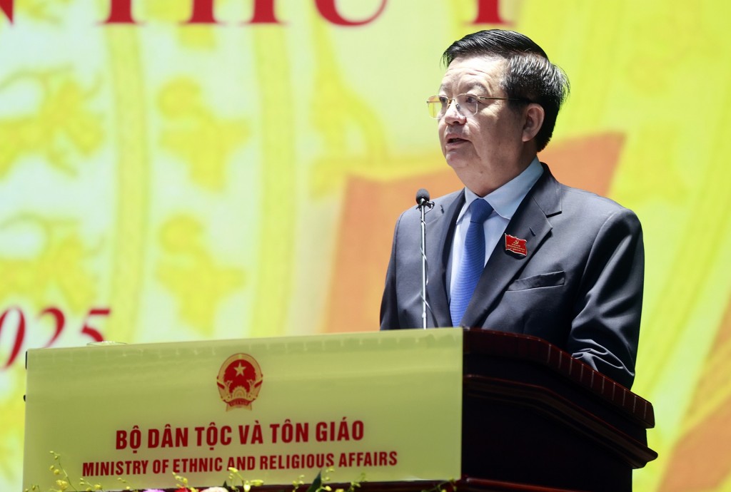 Phó Thủ tướng Chính phủ Mai Văn Chính phát biểu chỉ đạo Đại hội Đại biểu Đảng bộ Bộ Dân tộc và Tôn giáo lần thứ I, nhiệm kỳ 2025-2030 - Ảnh: VGP/Giang Thanh