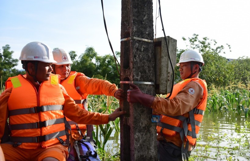 Khuyến cáo biện pháp bảo vệ tính mạng, tài sản mùa mưa bão