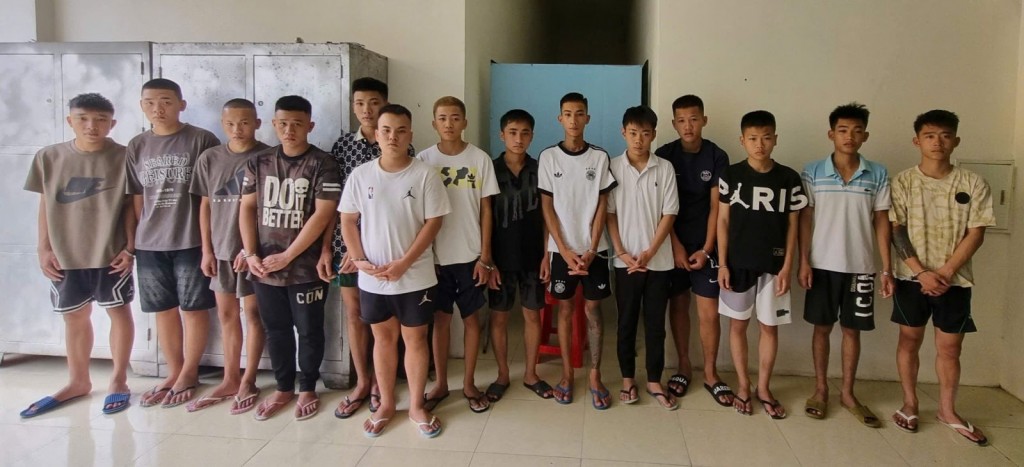 Tạm giữ hình sự 14 đối tượng gây rối trật tự công cộng 