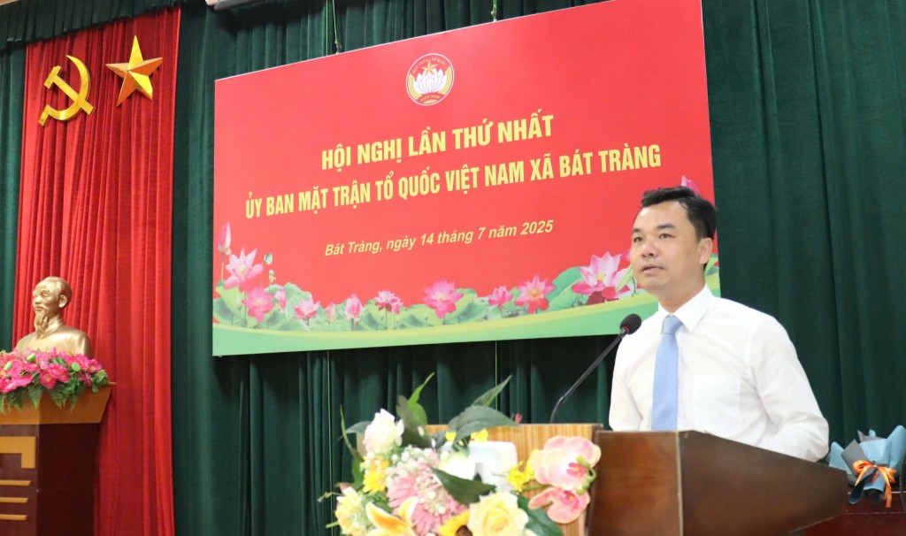 Kiện toàn tổ chức, nâng cao năng lực, trình độ của đội ngũ cán bộ Mặt trận