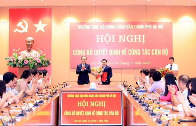 Đồng chí Đỗ Văn Trường làm Chánh Văn phòng Đoàn ĐBQH và HĐND TP