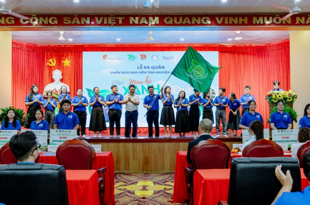 Remos khởi động chương trình “Flex mùa hè xanh rực rỡ”
