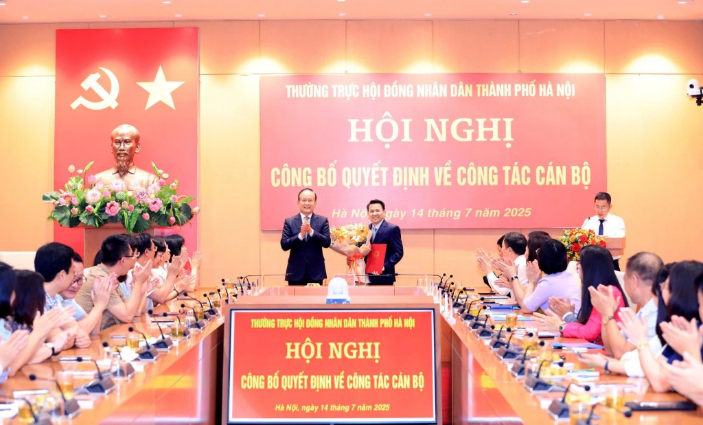 Đồng chí Đỗ Văn Trường làm Chánh Văn phòng Đoàn ĐBQH và HĐND TP