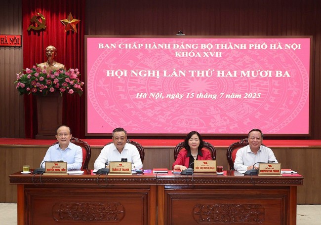 Mạnh dạn giao quyền cho xã, phường gắn với kiểm tra, giám sát