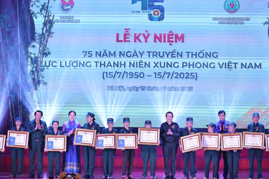 75 năm thanh niên xung phong khắc ghi lời Bác dạy