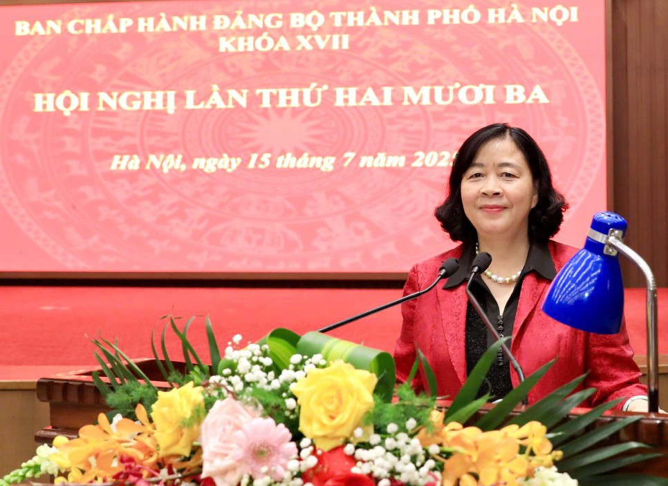 Bí thư Thành uỷ Hà Nội Bùi Thị Minh Hoài phát biểu chỉ đạo hội nghị