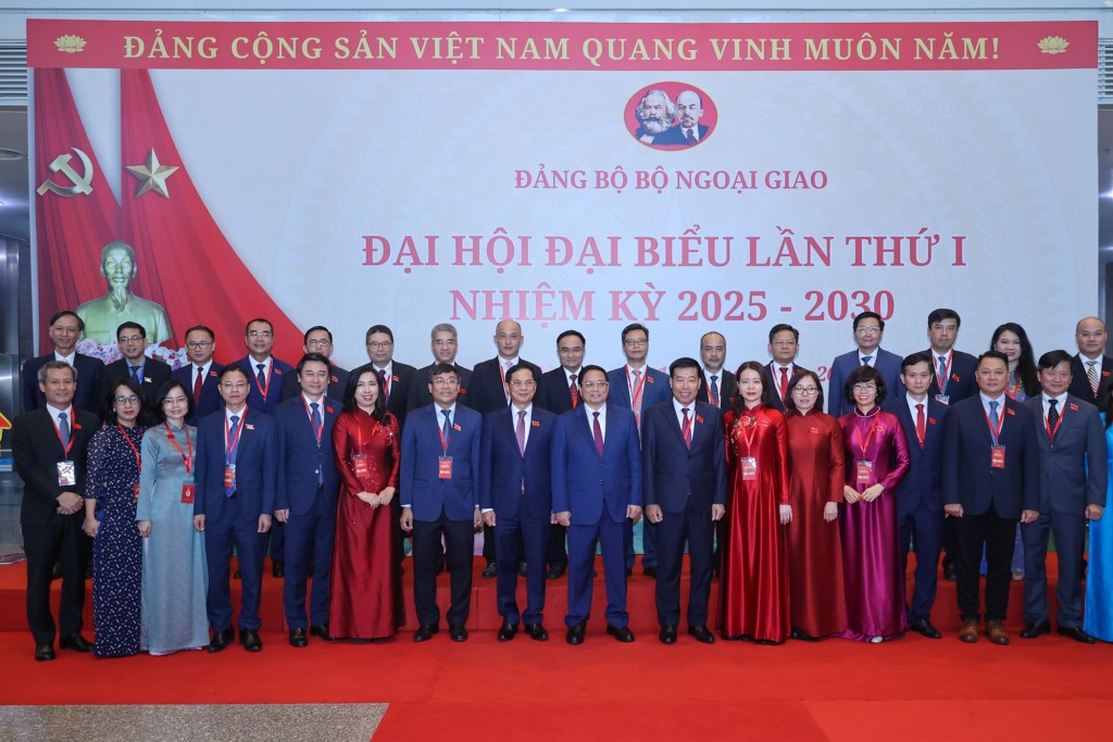Thủ tướng và các đại biểu dự Đại hội - Ảnh: VGP/Nhật Bắc