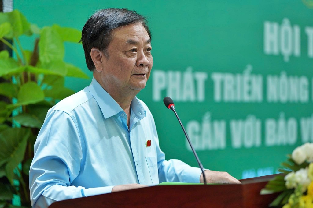 Đồng chí: Lê Minh Hoan, Ủy viên Ban Chấp hành Trung ương Đảng, Phó Chủ tịch Quốc hội chia sẻ tại hội thảo