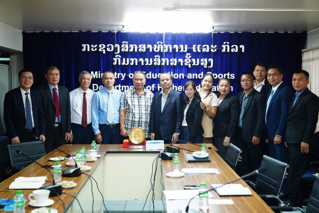 Lan tỏa giá trị tri thức và vun đắp mối quan hệ truyền thống