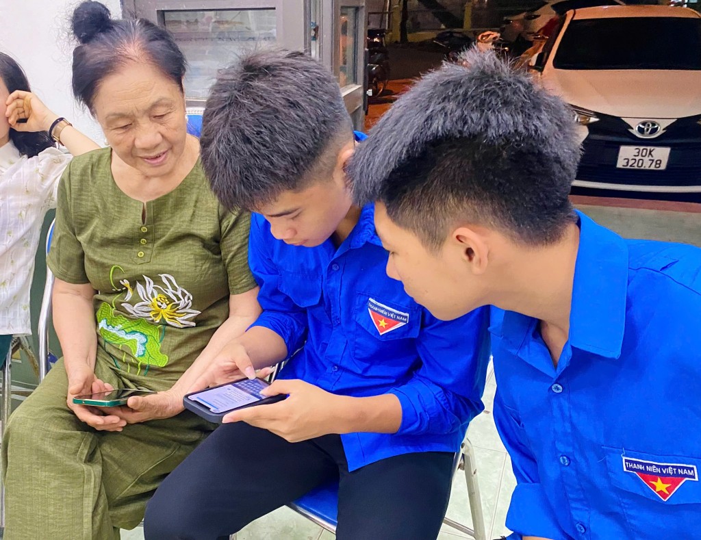 Hướng dẫn đảng viên cài đặt ứng dụng giải quyết thủ tục hành chính của Đảng