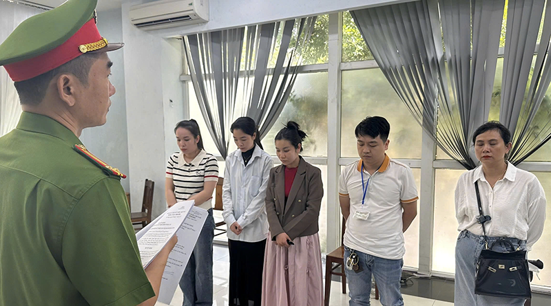 “Bác sĩ rởm" và chiêu trò "vẽ bệnh" tại phòng khám quốc tế Đà Nẵng