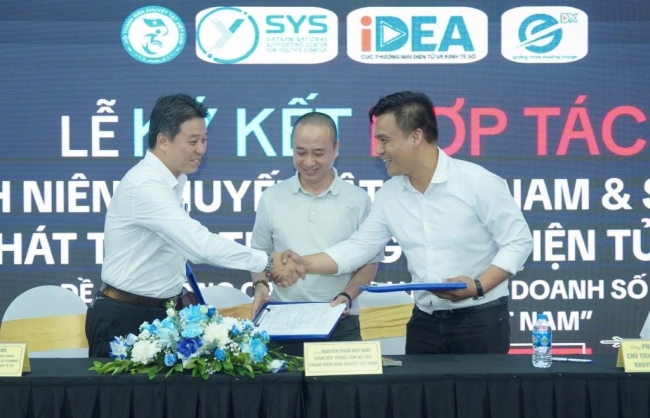 Tăng cường hỗ trợ doanh nghiệp chuyển đổi số trong năm 2025