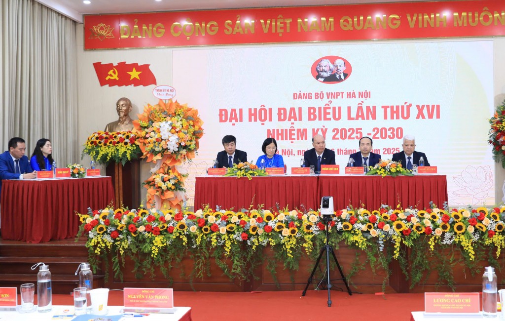 Tích cực đóng góp cho quá trình chuyển đổi số của Thủ đô