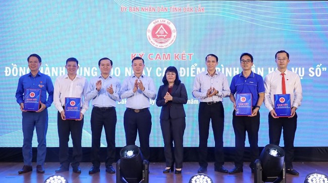 Đắk Lắk phát động phong trào 100 ngày "Bình dân học vụ số"