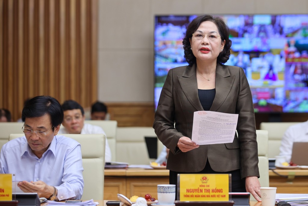 Thống đốc Ngân hàng Nhà nước Nguyễn Thị Hồng phát biểu tại hội nghị - Ảnh: VGP/Nhật Bắc