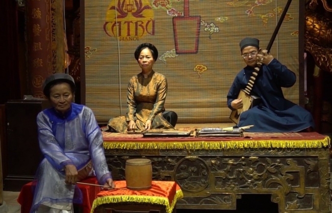 Bài 1: Lời ca, tiếng phách như vọng hồn cốt Thăng Long nghìn năm