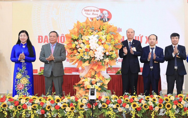 Tích cực đóng góp cho quá trình chuyển đổi số của Thủ đô