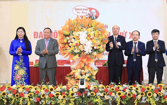 Tích cực đóng góp cho quá trình chuyển đổi số của Thủ đô