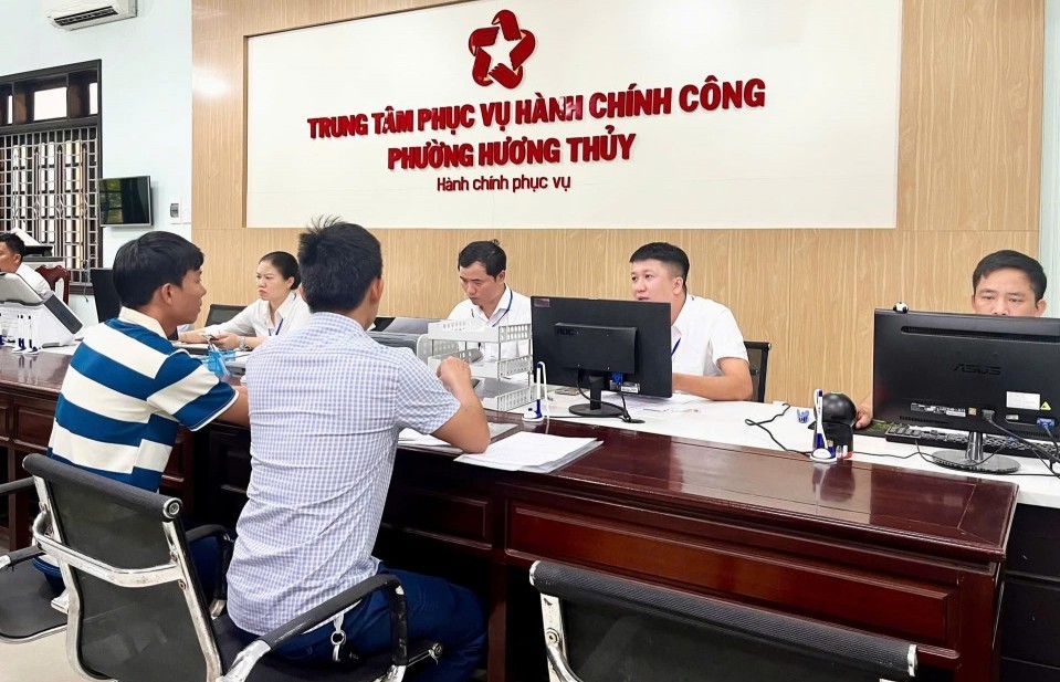 Huế dẫn đầu toàn quốc về giải quyết thủ tục hành chính cấp xã, phường