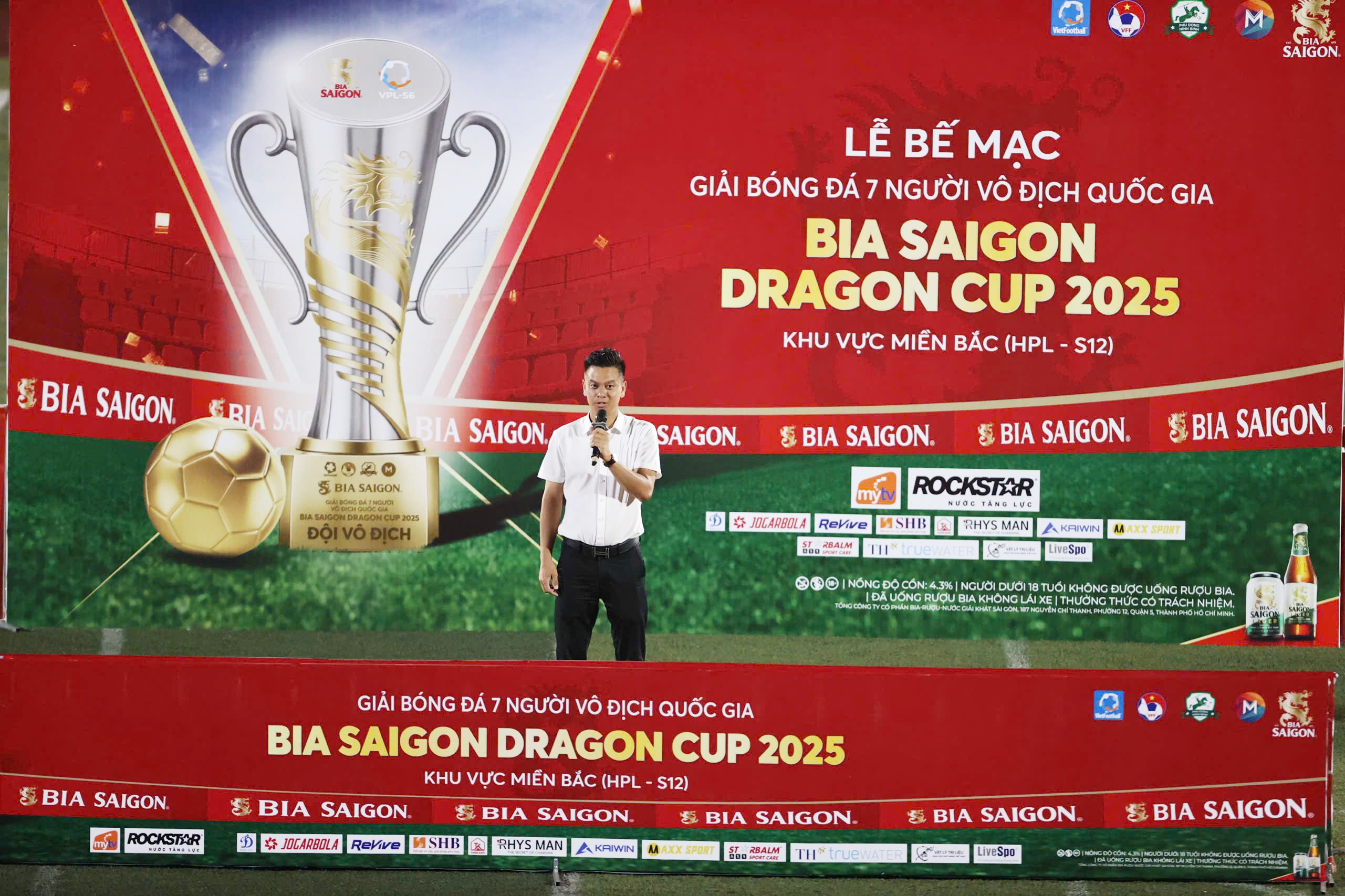 Thiên Khôi FC vô địch khu vực miền Bắc với thành tích bất bại Thiên Khôi FC vô địch khu vực miền Bắc với thành tích bất bại