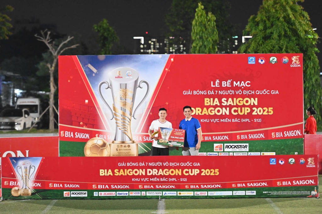 Thiên Khôi FC vô địch khu vực miền Bắc với thành tích bất bại Thiên Khôi FC vô địch khu vực miền Bắc với thành tích bất bại