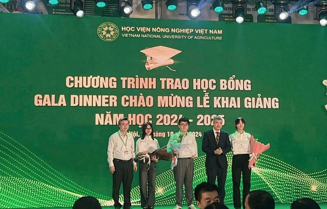 Chàng sinh viên “nông nghiệp” "rinh" học bổng du học toàn phần