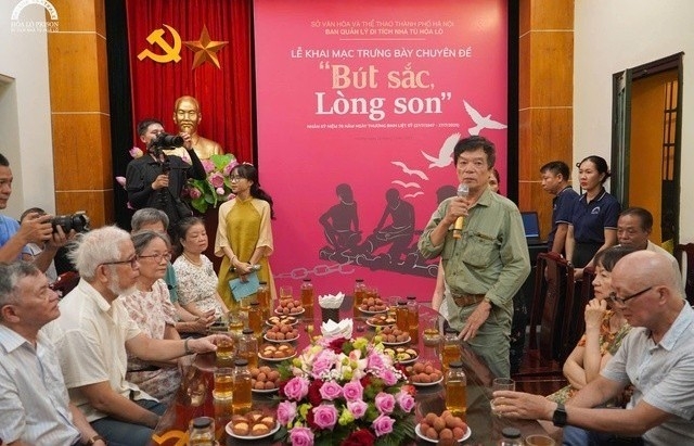 Tri ân những người chiến đấu bằng ngòi bút và trái tim son sắt