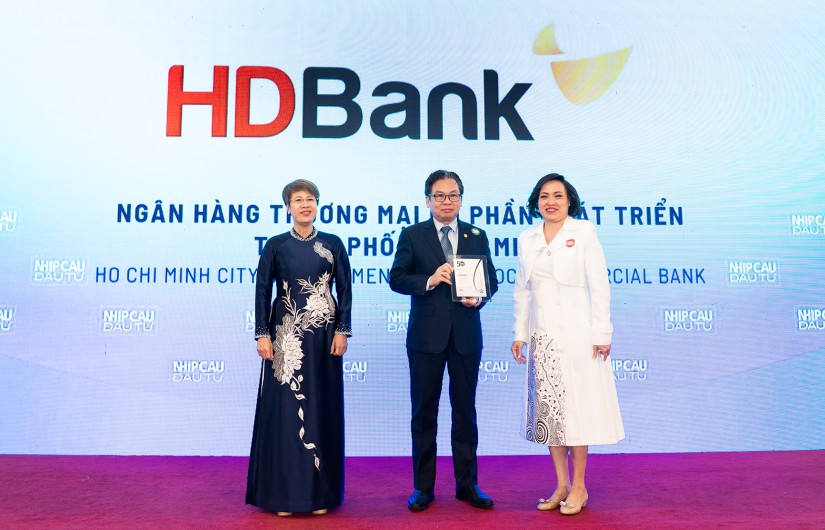 HDBank khẳng định vị thế với loạt giải thưởng ESG, ngoại hối và thanh toán quốc tế