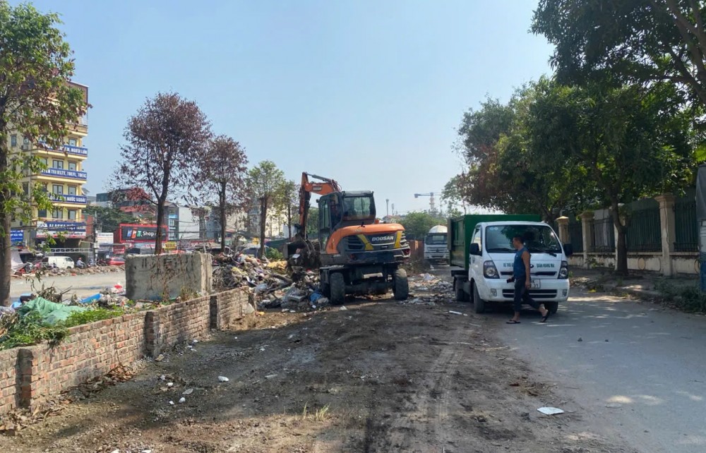 Phường Vĩnh Hưng xử lý nghiêm các vi phạm trật tự đô thị tự phát