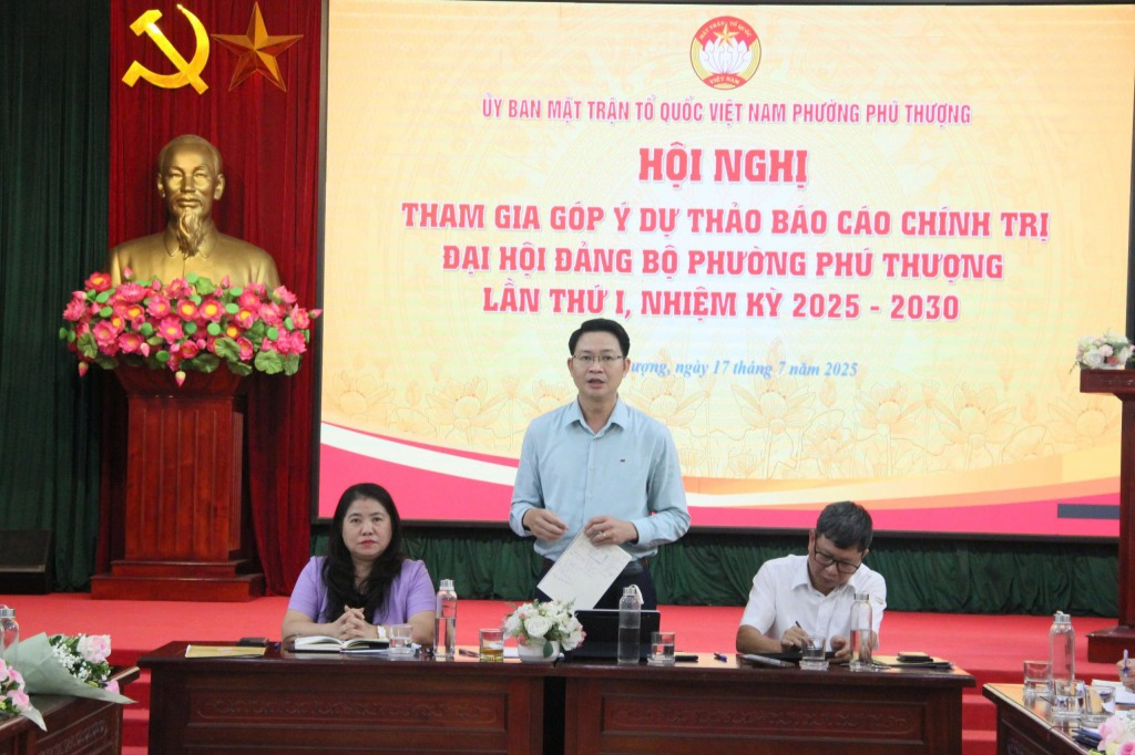 Dồn lực phát triển làng nghề, kiến tạo Phú Thượng xanh, thông minh