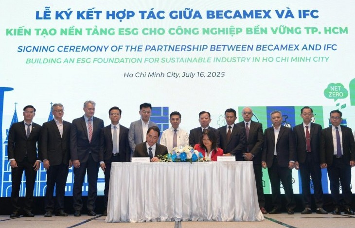 Đô thị lớn nhất đất nước thúc đẩy phát triển công nghiệp xanh