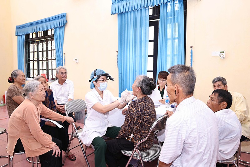 Nghĩa tình người thầy thuốc Bệnh viện Trung ương Quân đội 108