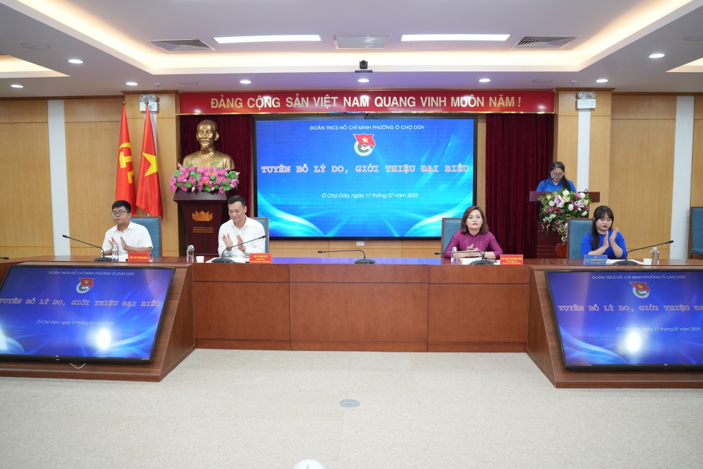 Toàn cảnh hội nghị