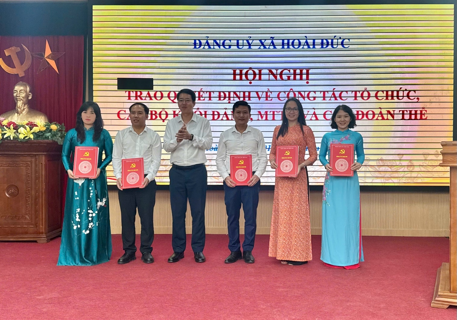 Xã Hoài Đức: Nỗ lực kiến tạo bộ máy luôn lắng nghe, thấu hiểu dân Xã Hoài Đức: Nỗ lực kiến tạo bộ máy luôn lắng nghe, thấu hiểu dân