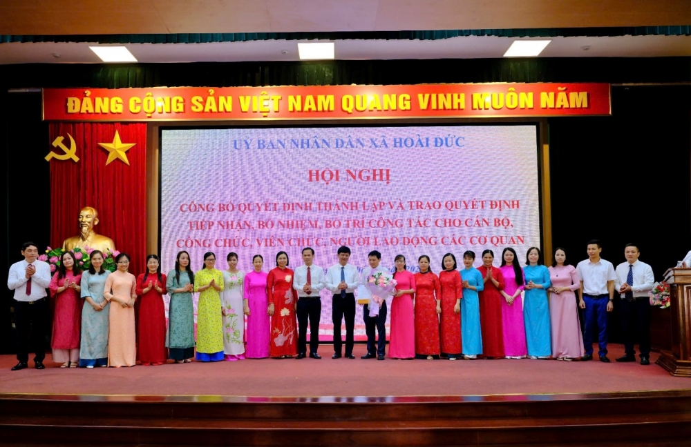 Xã Hoài Đức: Nỗ lực kiến tạo bộ máy luôn lắng nghe, thấu hiểu dân Xã Hoài Đức: Nỗ lực kiến tạo bộ máy luôn lắng nghe, thấu hiểu dân