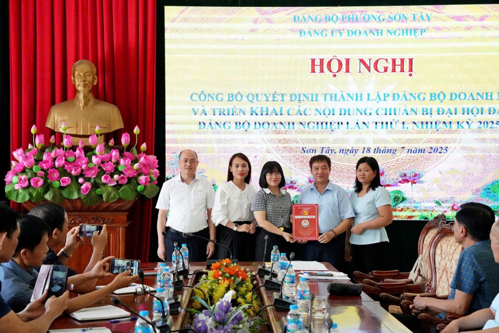 Phường Sơn Tây thành lập Đảng bộ Doanh nghiệp
