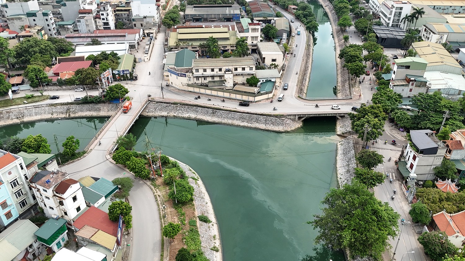 Bài 3: Trách nhiệm không của riêng ai!