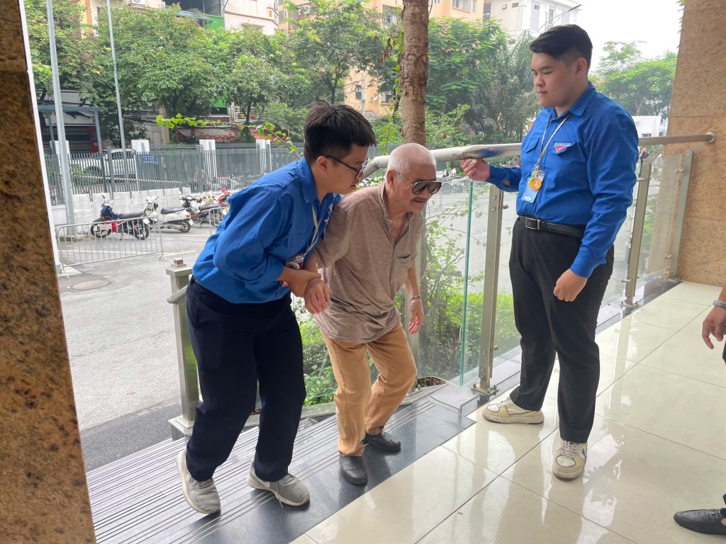 Nâng cao chất lượng phục vụ, đưa dịch vụ công đến gần hơn với người dân