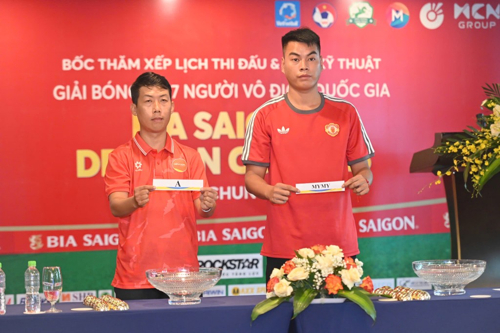 Bốc thăm chia bảng VCK Giải bóng đá 7 người vô địch quốc gia Bia Saigon Dragon Cup 2025
