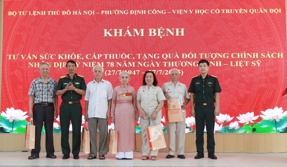Phường Định Công tri ân 327 đối tượng chính sách, người có công