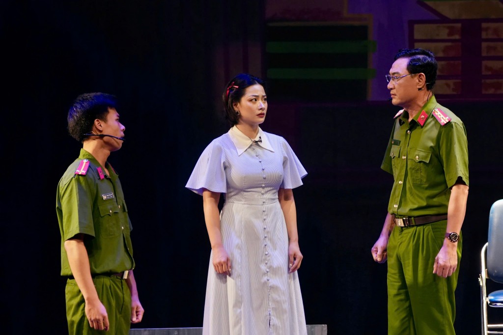Tôn vinh lý tưởng, tình yêu và phẩm giá của chiến sĩ Công an