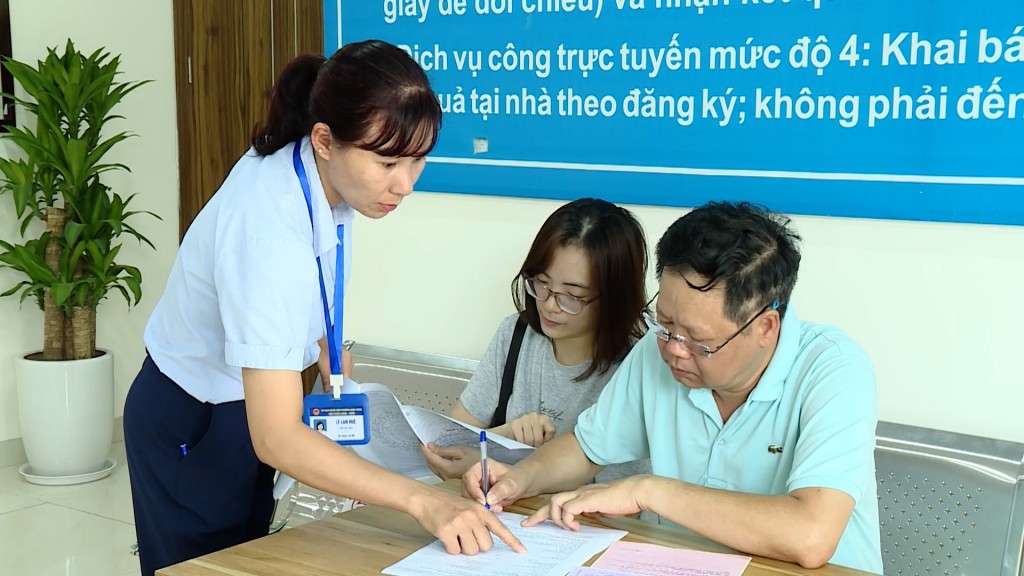 Cấp phường chủ động gỡ vướng giải quyết đất đai ngay khi tiếp nhận Cấp phường chủ động gỡ vướng giải quyết đất đai ngay khi tiếp nhận