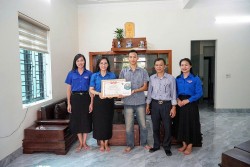 Hải Phòng: Trao tặng Bằng khen cho đoàn viên dũng cảm cứu người