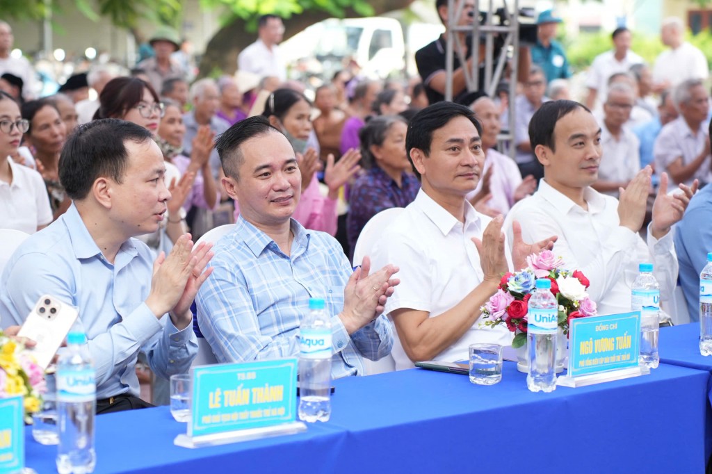 Hành trình của yêu thương và trách nhiệm tại xã đảo Minh Châu