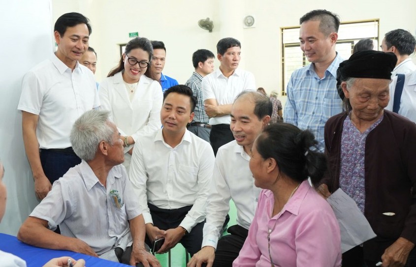 Xã Minh Châu triển khai khám sức khỏe miễn phí toàn dân